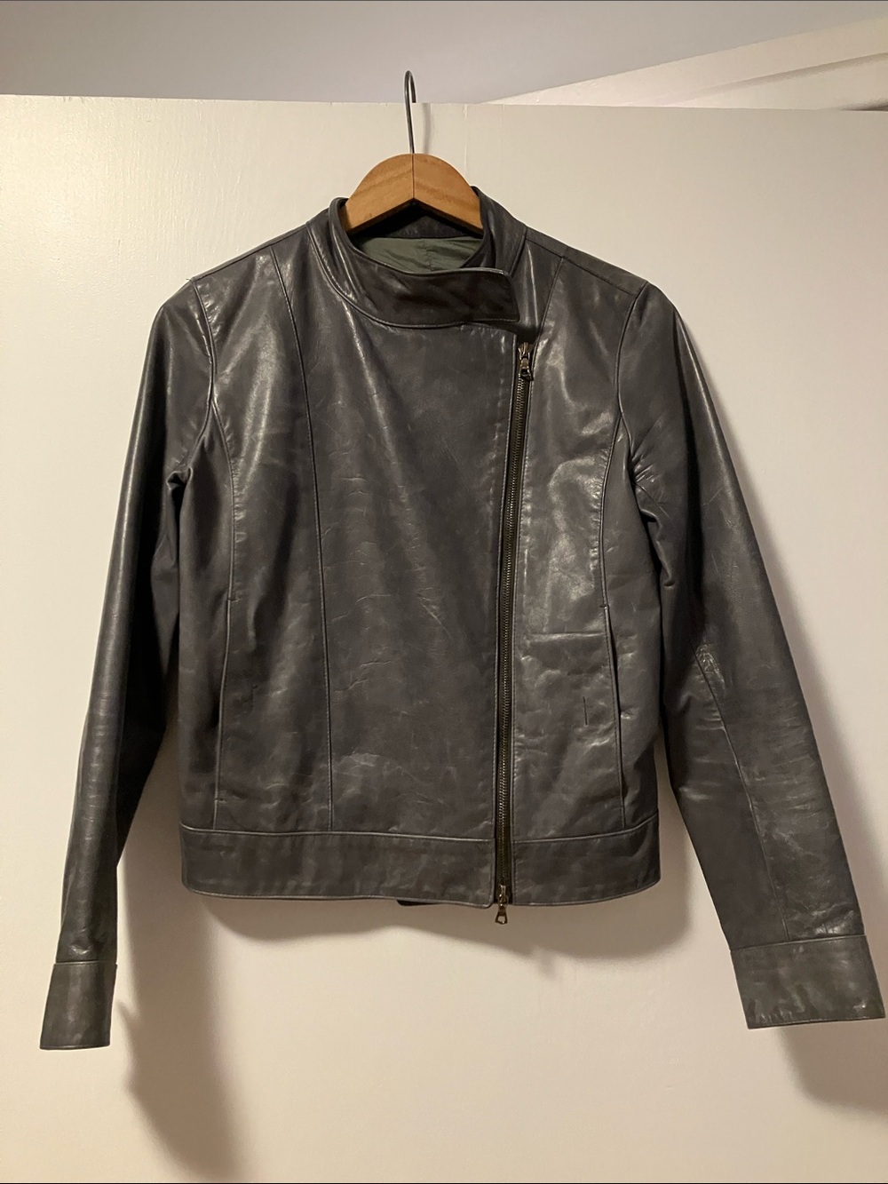 Womens Grey Leather Jacket Made in Canada Amazing Condition